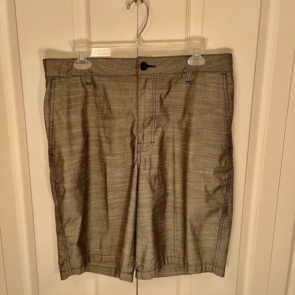 Men's Mossimo Supply Co. Shorts size 36 waist - Picture 1 of 7